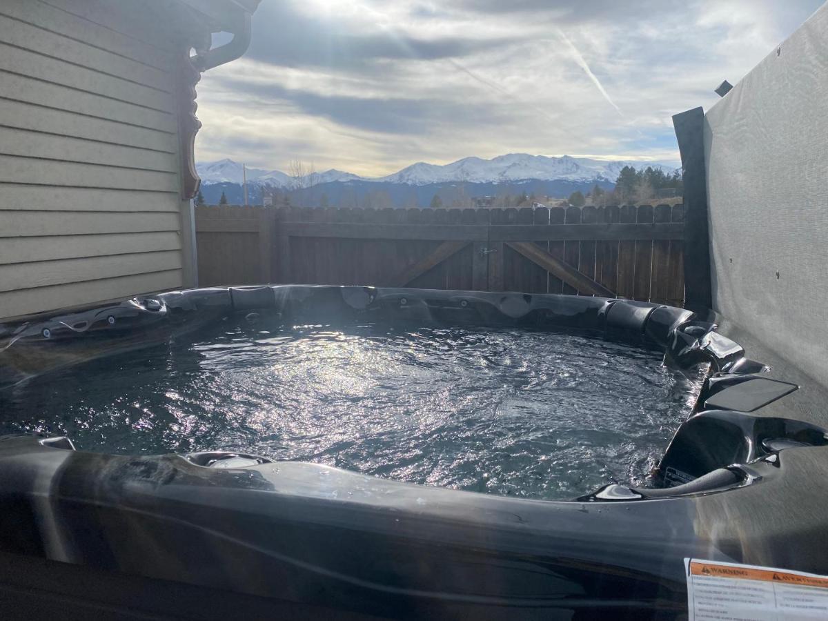 Вилла Mountain View Victorian With Hot Tub! Ледвилл Экстерьер фото